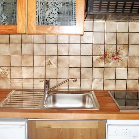 Maison Accueillante à Avec Terrasse *