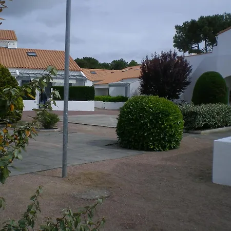 Maison Accueillante A Avec Terrasse 펜션 *