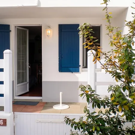 Holiday home Maison Accueillante A Avec Terrasse Saint-Jean-de-Monts