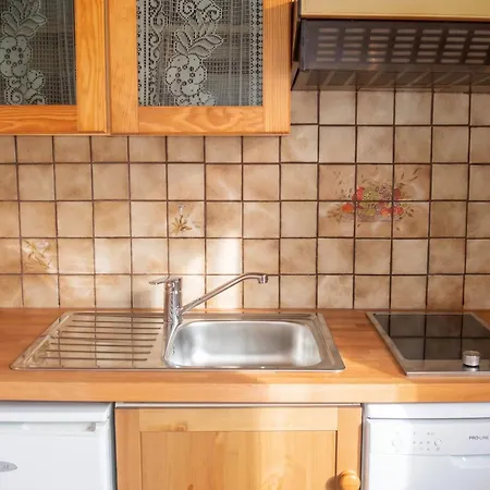 Prázdninový dům Maison Accueillante A Avec Terrasse